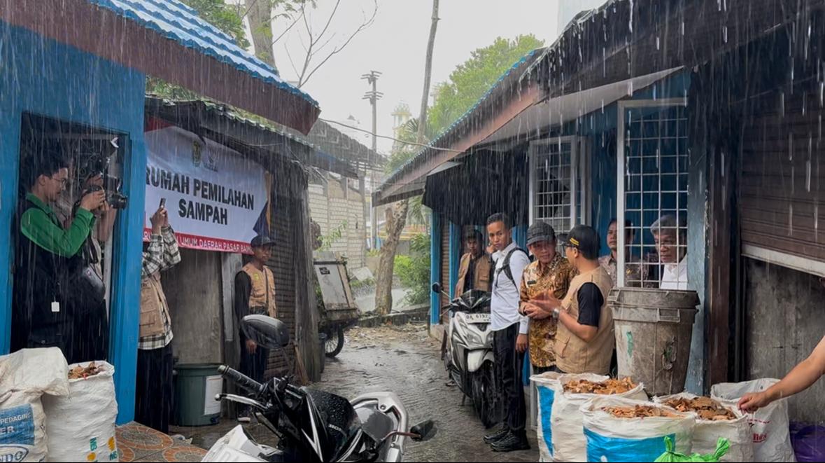 Menteri LH