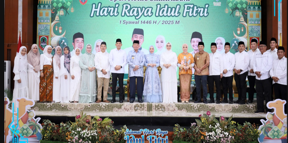 Pemkab Tanbu Foto Bersama