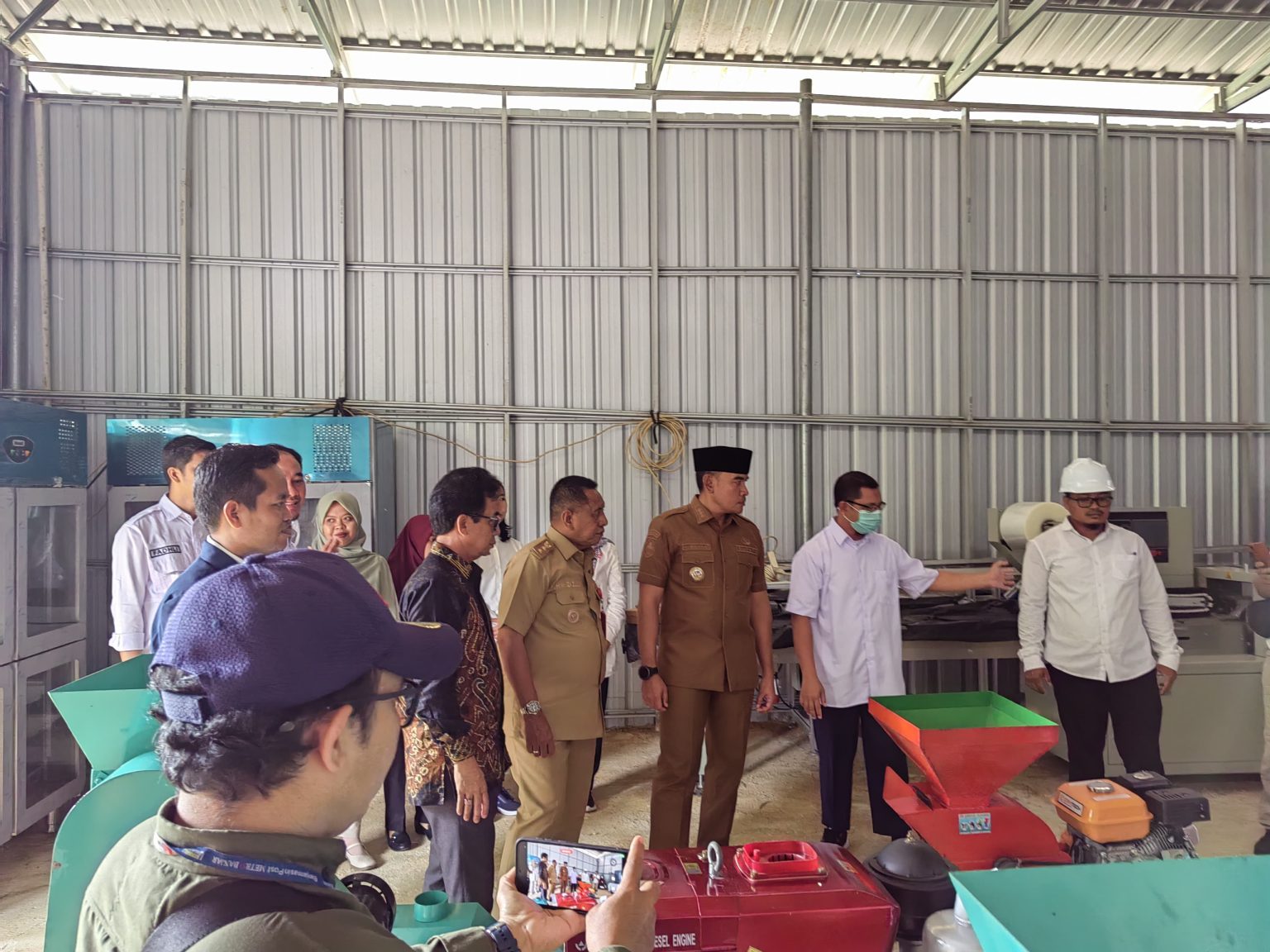 Haji Rhamat Politala Menjadi Tulang Punggung Kemajuan