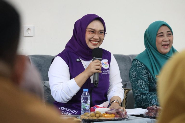 Posyandu Kini Layani 6 SPM, Ketua TP Tanahbumbu Minta Kader Proaktif Data Seluruh Warga