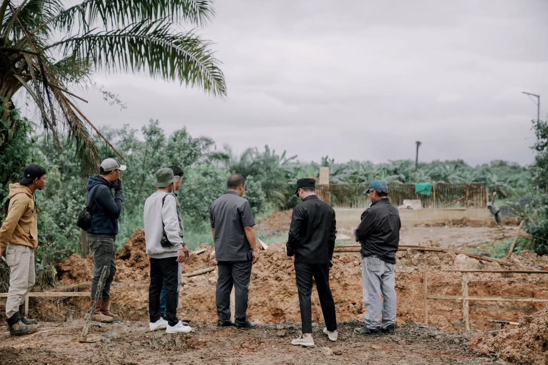 Peninjauan Pembangunan Jembatan Penghubung